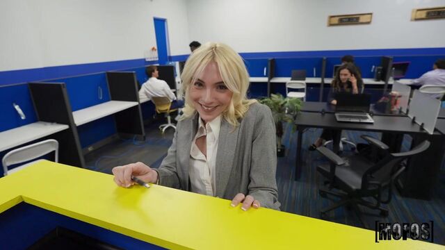 Lola Pearl and Amber Maddie teen (18+) scene