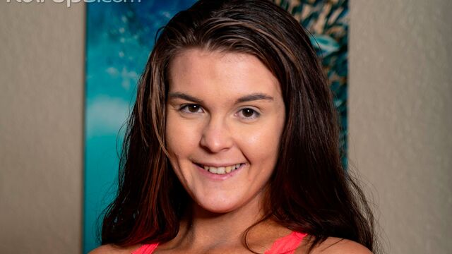 Carter Cox solo scene