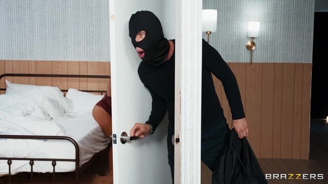 Miss Lexa blowjob bang