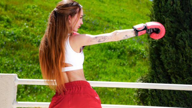 Ryan Mclane and Kendra Cole pussy slap screw