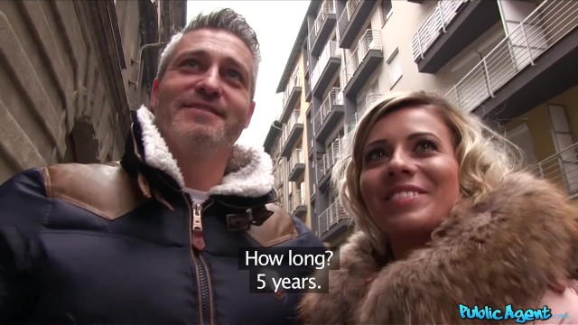 Vicky Love publicagent sex