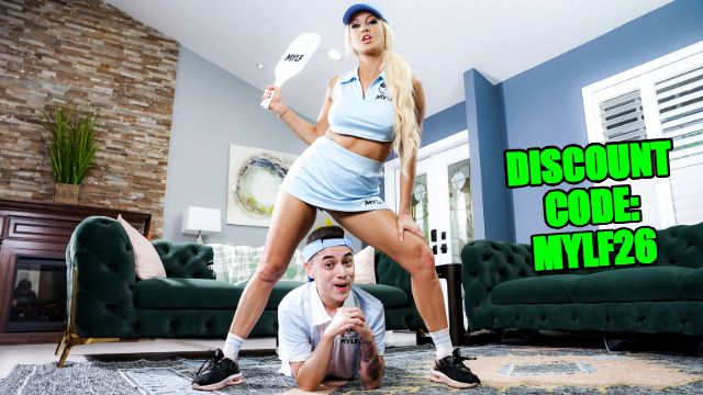 Bree Brooks milf action