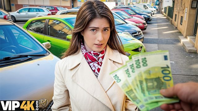 Hot Pearl in front of video