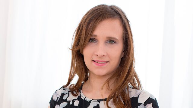 Stasya Stoune doggystyle porn