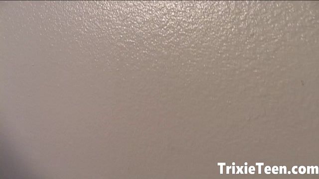 Trixie Teen 18-25 video