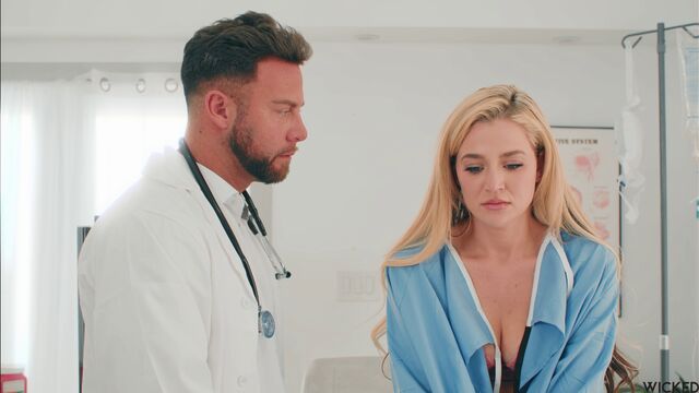 Blake Blossom and Melissa Stratton curvy action