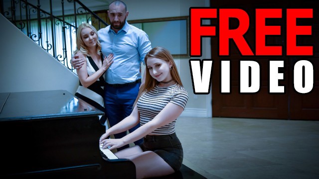 Aaliyah Love and Laney Grey cumshot film