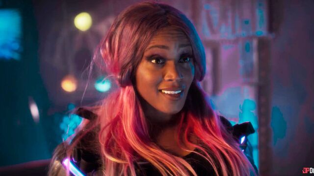 Kiki Minaj oral bang