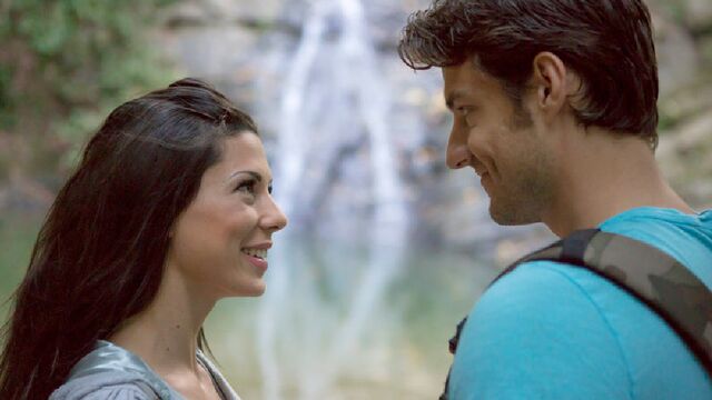 Alexa Tomas oral screw