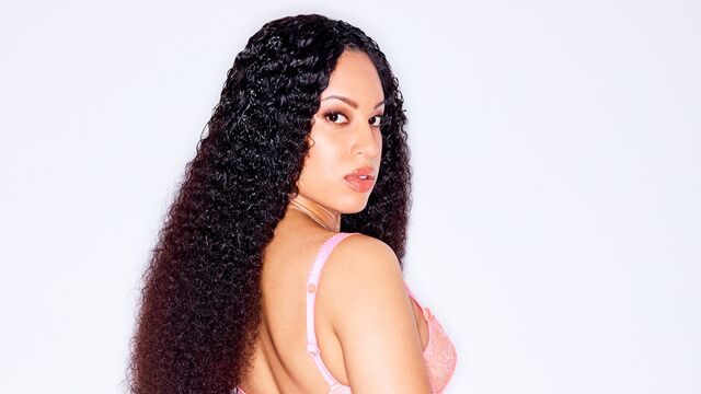 Diamond Banks curvy porn