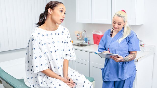 Alexis Tae and Hadley Haze skinny porn