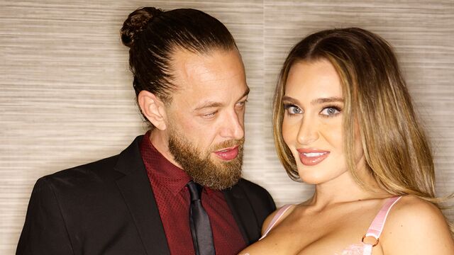 Ella Reese doggystyle screw