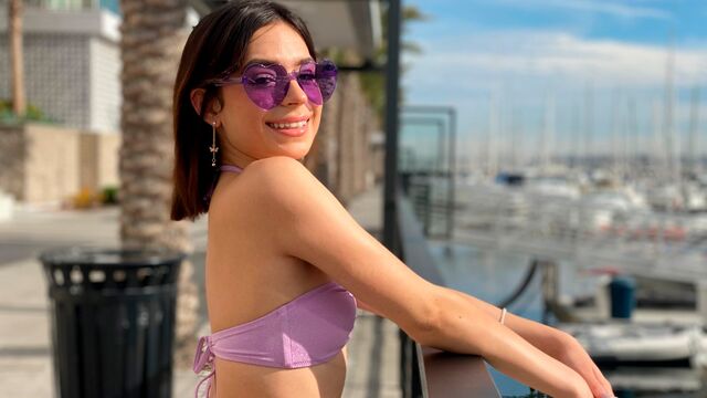 Aria Valencia blowjob film